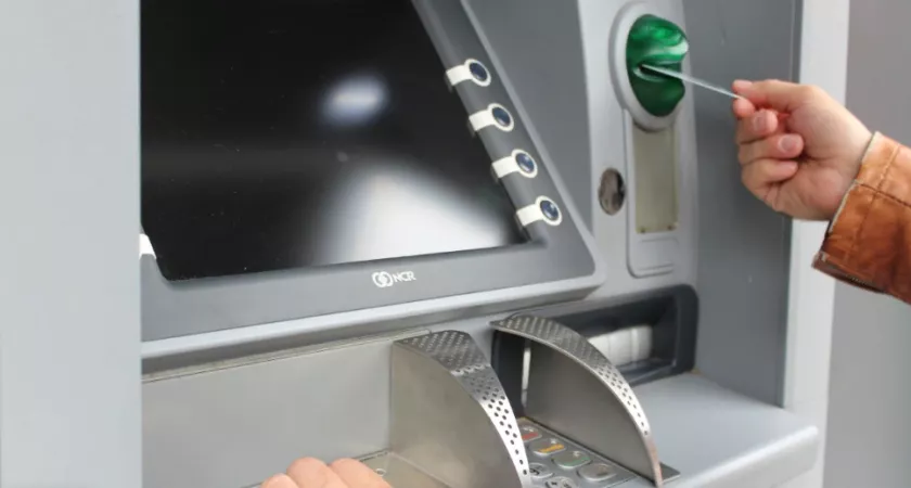 Фото к статье: Банк "Открытие": "Спрос на Opencard за неделю вырос вдвое"
