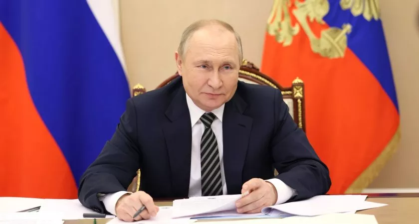 Фото к статье: Путин предложил сделать выплату в миллион рублей для некоторых матерей