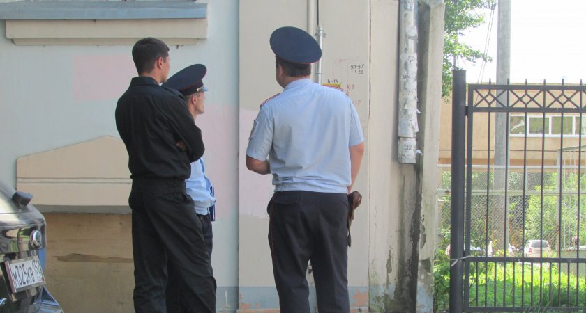 Полицейские задержали мужчину на празднике Акатуй