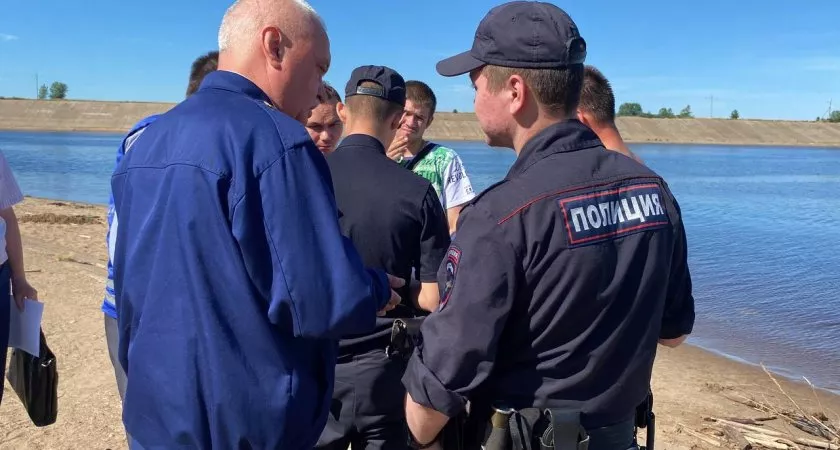 Фото к статье: За купание в запрещенных местах в Чувашии оштрафовали первых трех жителей