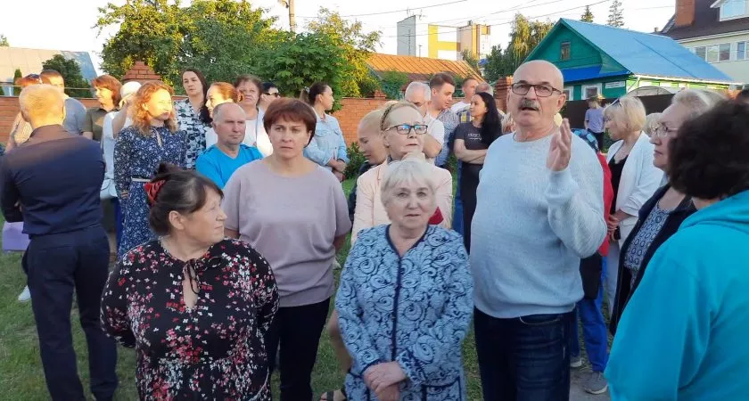 Фото к статье: Жители Юго-Западного начали борьбу против сноса домов: "Мы опасаемся незаконных действий"
