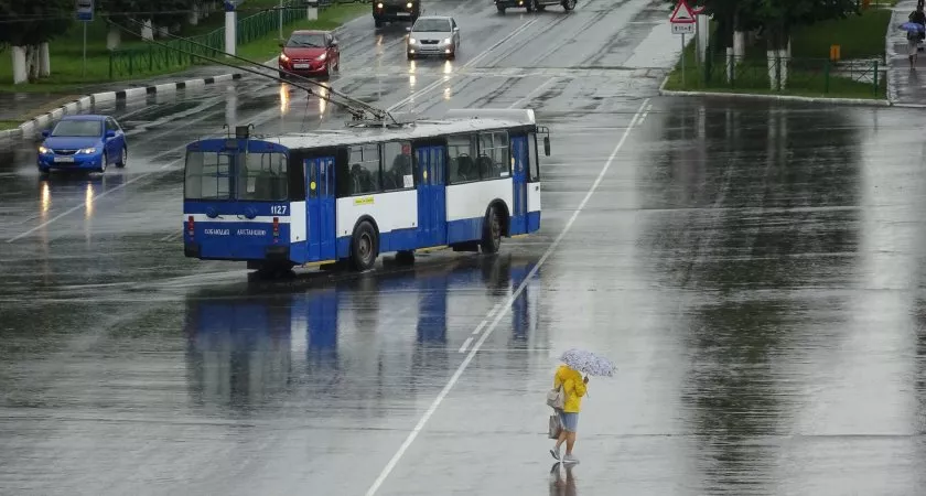 Фото к статье: Четверг принес в Чувашию ливни и грозу: местами возможен град