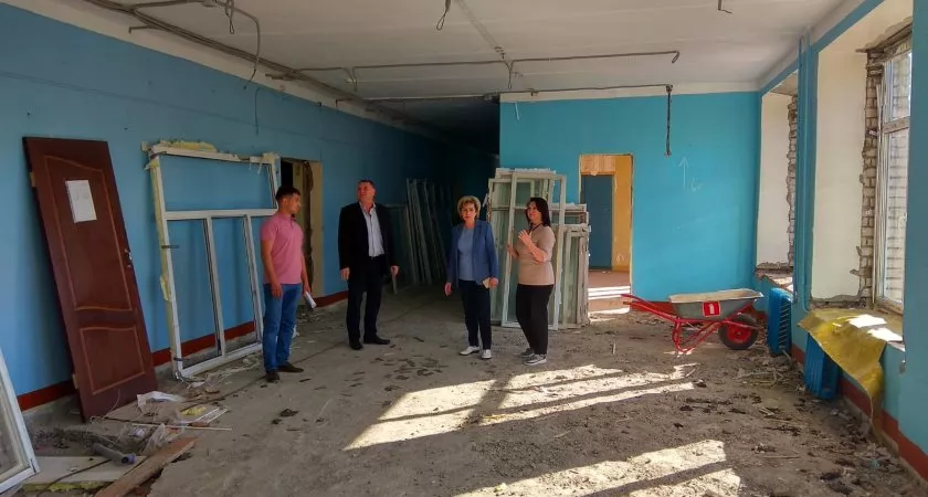 Фото к статье: Ремонт в школах смогут контролировать родители учеников