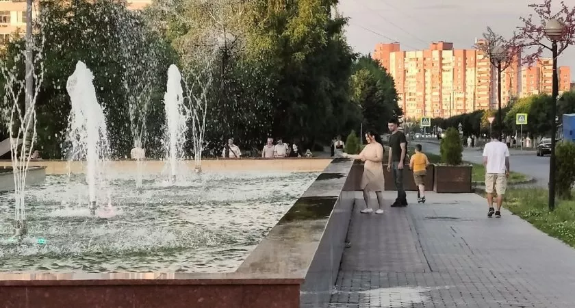 Фото к статье: Семейных Скорпионов могут приревновать, а одиноким Рыбам советуют завести новое знакомство