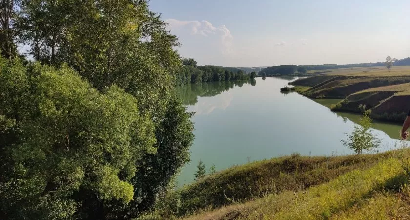 Фото к статье: Житель Шумерли купался и утонул в водоеме, где стояли запрещающие знаки