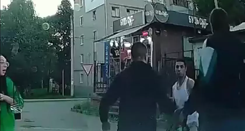 Фото к статье: Чебоксарскую драку шаурмой показали на федеральном канале