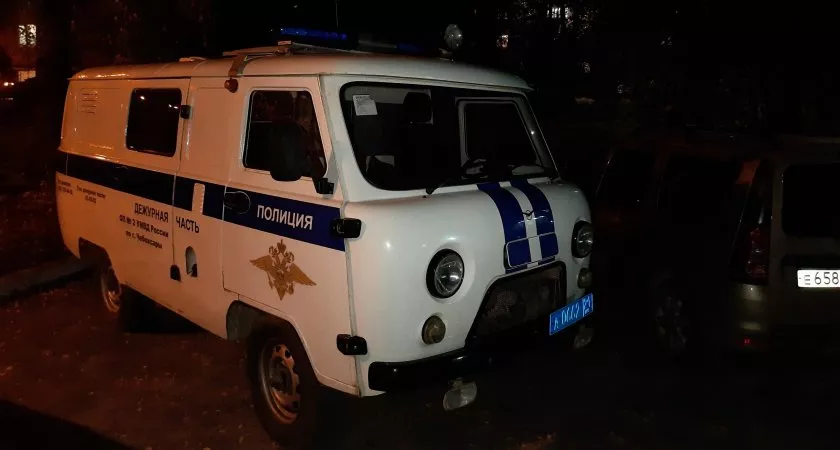Фото к статье: Молодая женщина застала возлюбленного в постели с другой и схватилась за нож