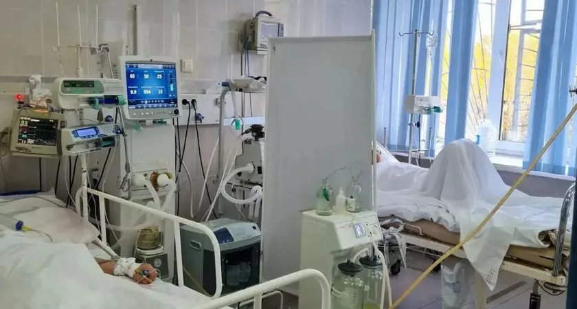 Фото к статье: В Чувашии заболеваемость COVID-19 за месяц выросла почти в восемь раз