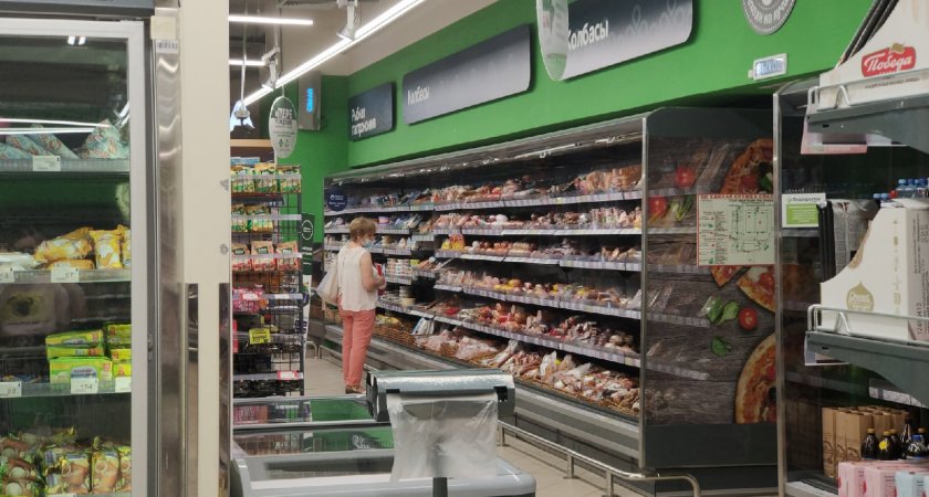 Чиновники Чебоксар заявили о снижении цен на колбасу, овощи и чай