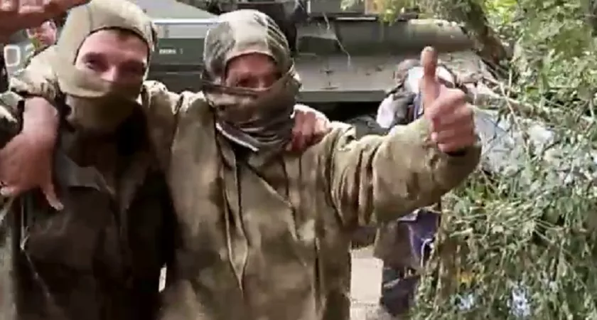 Фото к статье: Военные из Чувашии передают привет землякам: "Хамăр ял, чăвашсене салам!"
