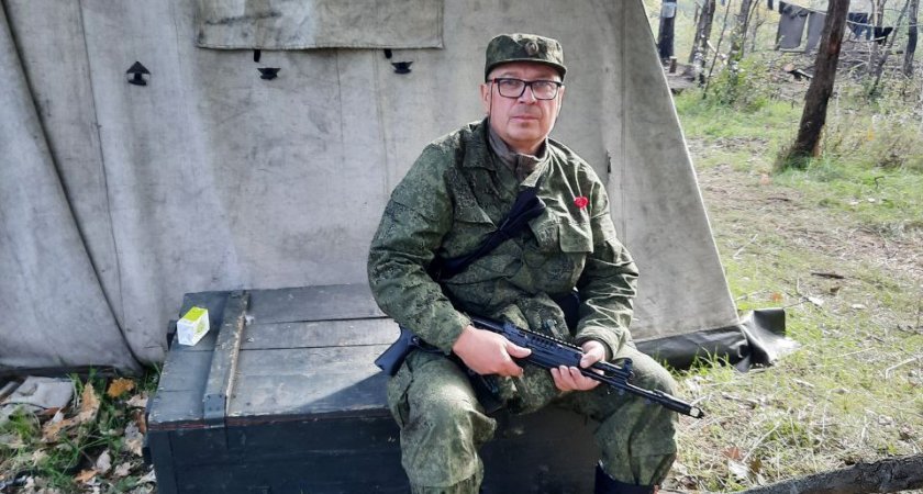 Многодетному блогеру Шакееву выдали оружие: могут поставить наводчиком Т-80