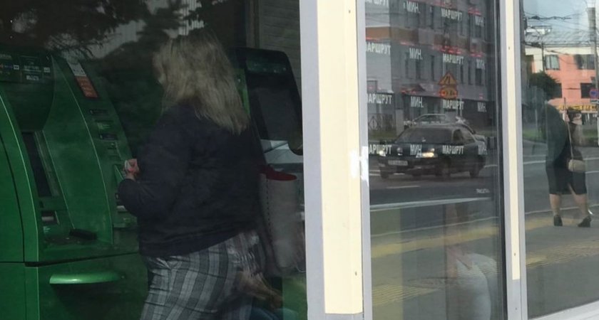 В Чебоксарах женщина залезла в кредиты из-за  “службы безопасности банка”  