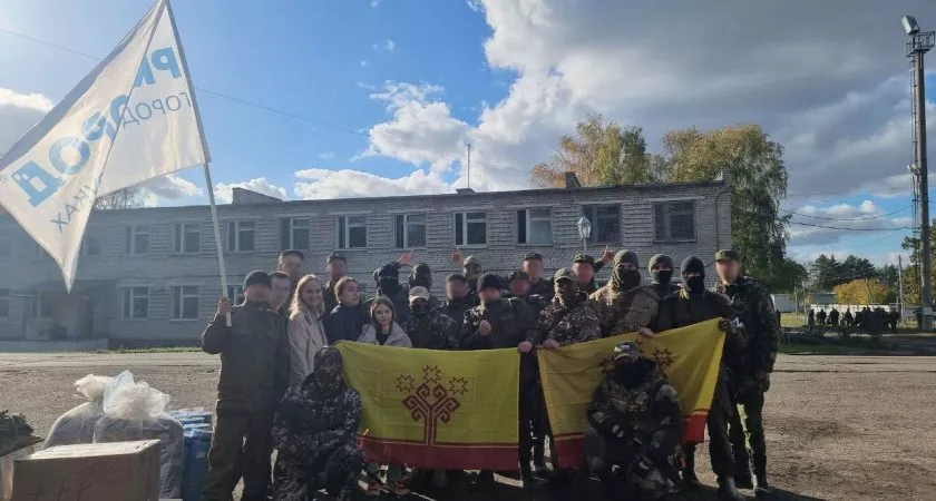Фото к статье: “Про Город” передал в военные части помощь жителей Чувашии: “Бойцы в хорошем настроении"