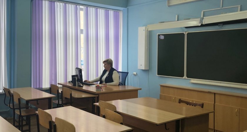 Николаев заявил о повышении зарплаты для учителей в этом году