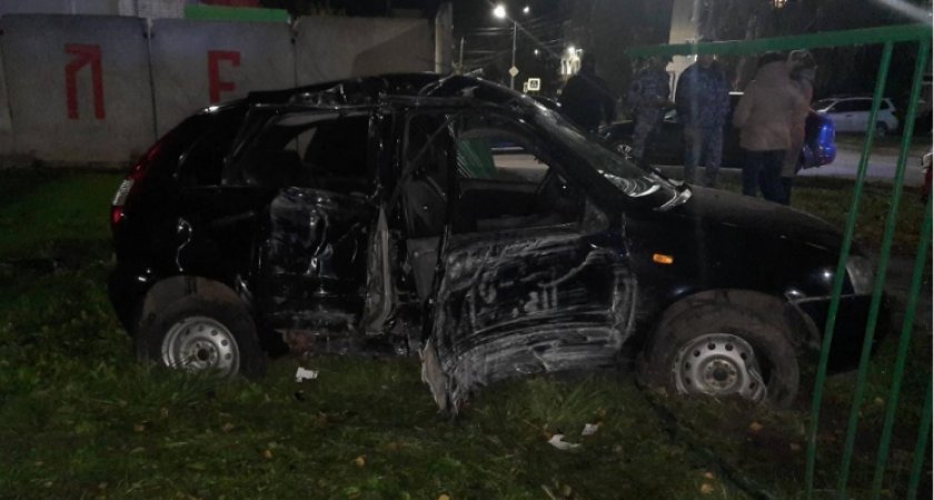 Стали известны подробности ночного ДТП в Чебоксарах: студент взял машину отца без спроса