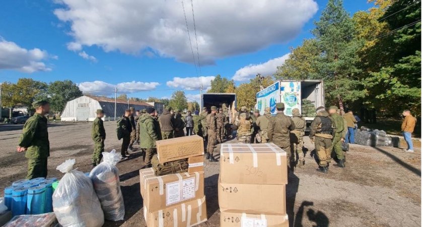 “Про Город” передал в военную часть помощь от жителей Чувашии