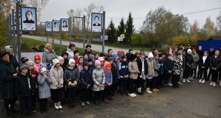 В чувашской глубинке появилась Аллея учителей