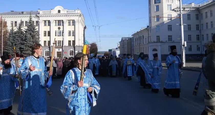 Фото к статье: Во время крестного хода перекроют центр Чебоксар