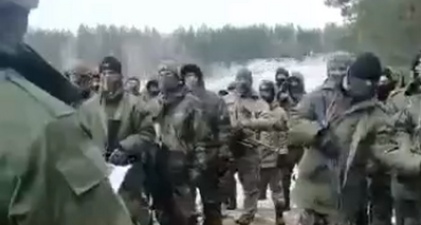 Солдаты получили письма от чувашских школьников: "Мы ждем вас дома"