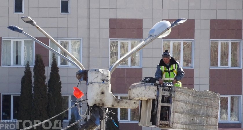 Чувашия отправила 12 тонн оборудования для восстановления света в Донецке