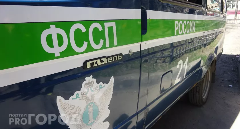 Фото к статье: В Канаше предпринимательница четыре года не оплачивала услуги ЖКХ, и приставы ее наказали