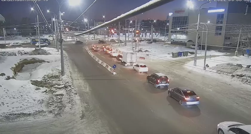 Фото к статье: Власти Чебоксар проблем движения на новом перекрестке Гражданской не заметили