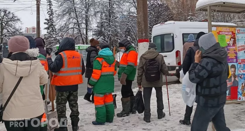 Фото к статье: Новый режим работы светофора вызвал волну критики жителей Северо-Западного района