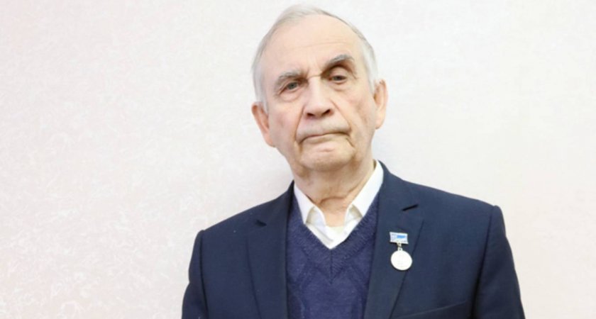 Пенсионер из Ядрина перевел 100 тысяч рублей на подарки мобилизованным