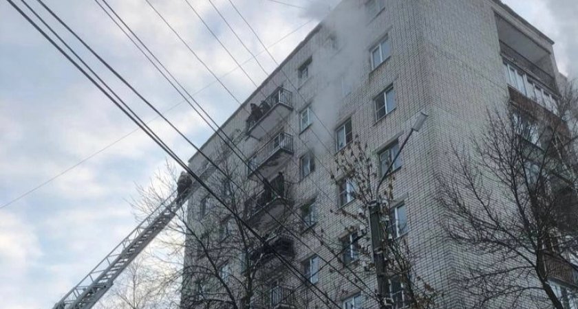21 человек пострадал в пожаре в чебоксарском общежитии