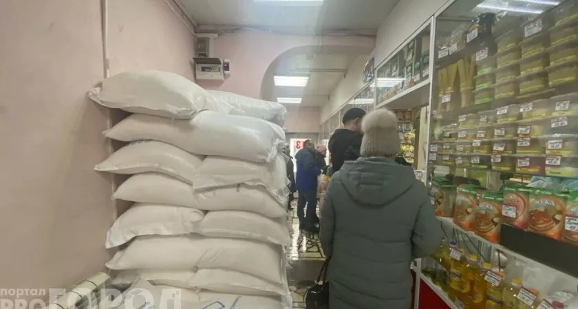 Фото к статье: По данным чиновников, в Чебоксарах подешевели сахар, мука и курица