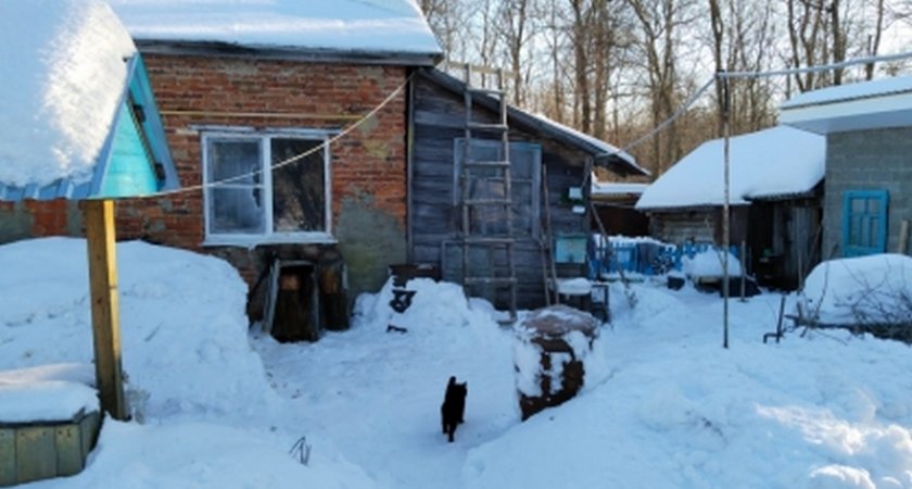 Семья умерла из-за обледенения дымохода дома в поселке Дубовский 