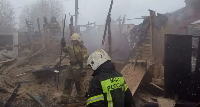Фото к статье: Младенец получил ожоги в загоревшемся доме в Чебоксарах