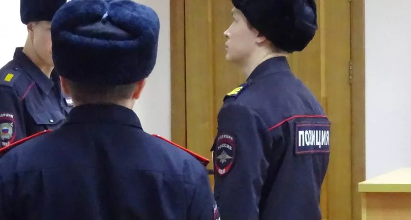 Фото к статье: Чебоксарца обманули в интернете на деньги, показав ему видео с бензопилой