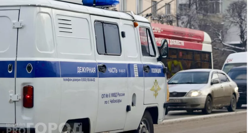 Фото к статье: Чебоксарка за деньги прописала в своей квартире иностранцев