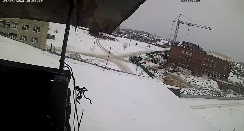 Фото к статье: В Чувашии строят школы и показывают прямую трансляцию этого