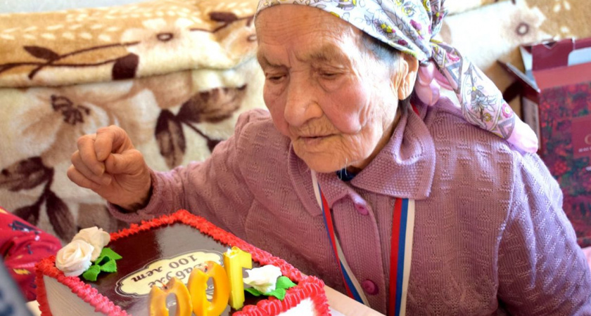 Путин передал поздравления для женщины из Чувашии, справившей 100-летие