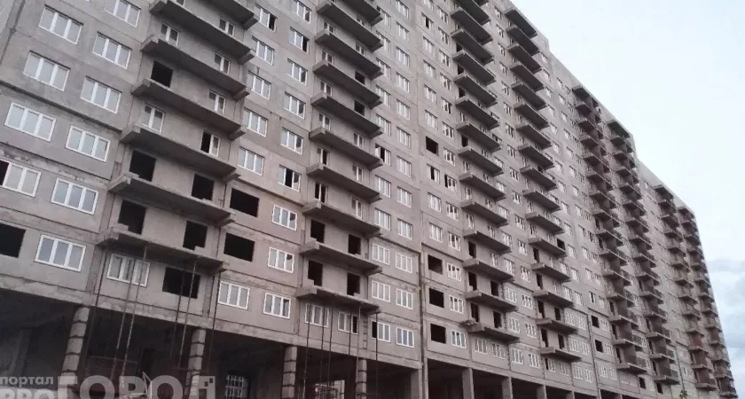 Фото к статье: Власти Чувашии заявили, что до конца года помогут дольщикам, обманутым в 90-х годах