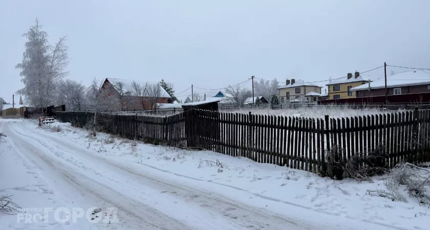 Фото к статье: В Алатыре суд наказал обоих соседей, которые спорили из-за земли