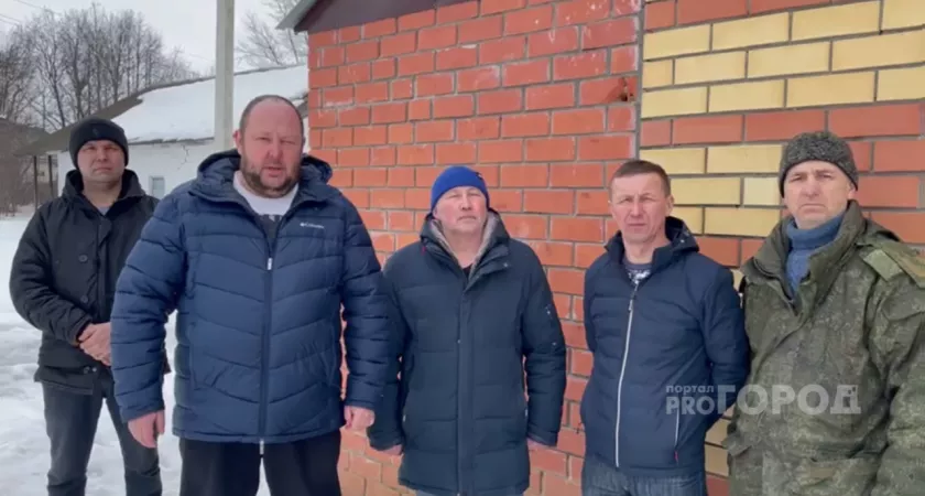 Фото к статье: Жители деревни Яуши обратились к Путину из-за крематория: "Мы боимся за свое здоровье!"