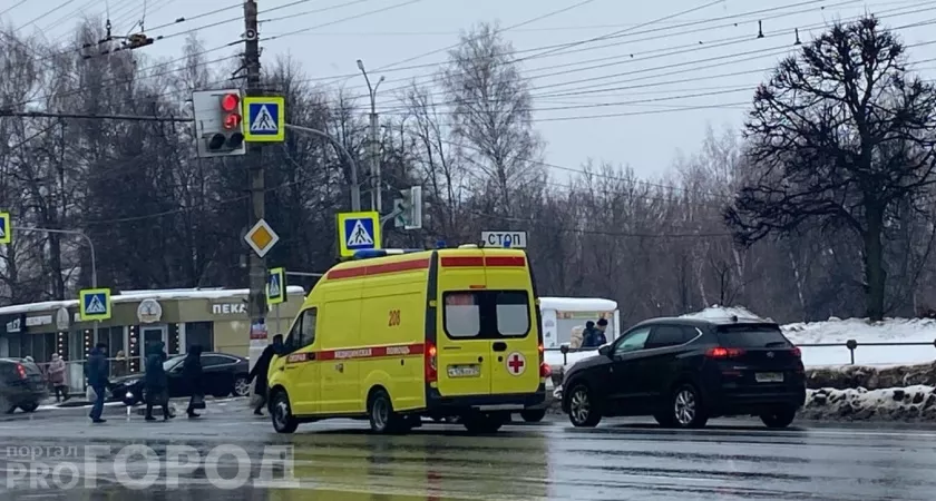 Фото к статье: Минздрав Чувашии отменил покупку 42 машин скорой
