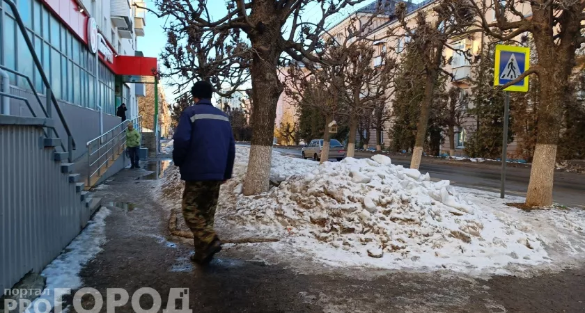 Фото к статье: 300 работников обанкротившегося завода в Чувашии ждут зарплату пятый год