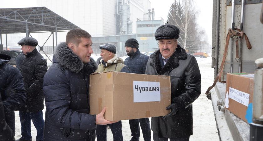 Гуманитарные центры ЕР оказывают помощь жителям новых субъектов РФ 