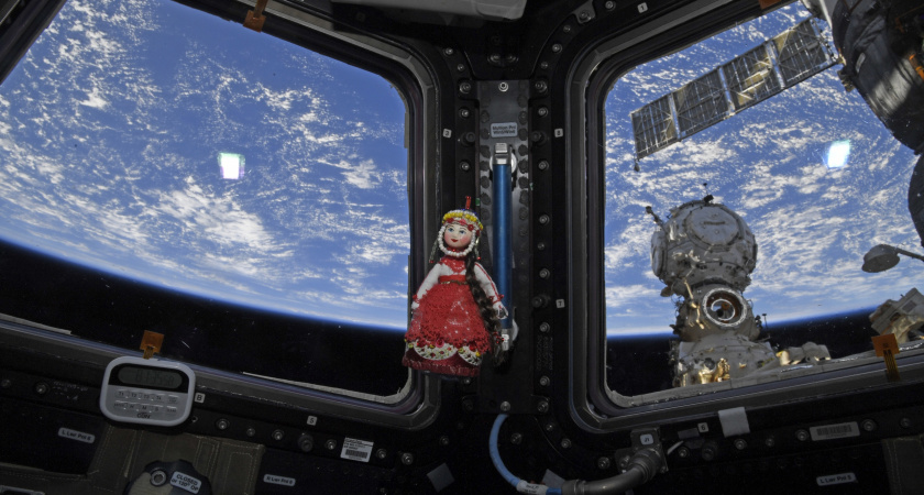 Чувашская кукла побывала на МКС и скоро вернется домой