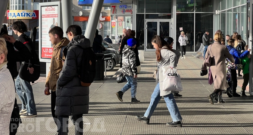 Фото к статье: В Чебоксарах за один день 13 человек потеряли более 10 млн рублей