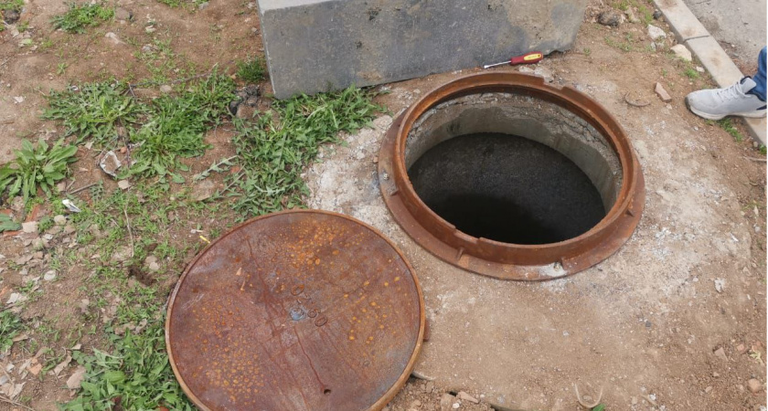 Трехлетний ребенок упал в канализационный колодец в Урмарах