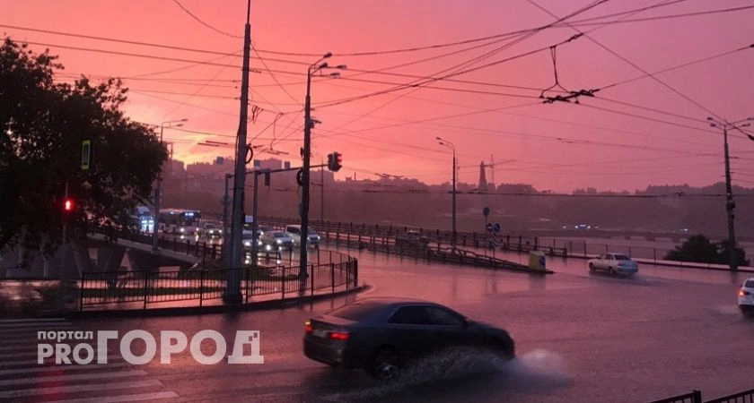 Фото к статье: Грозовые ливни обрушатся на Чувашию в выходные