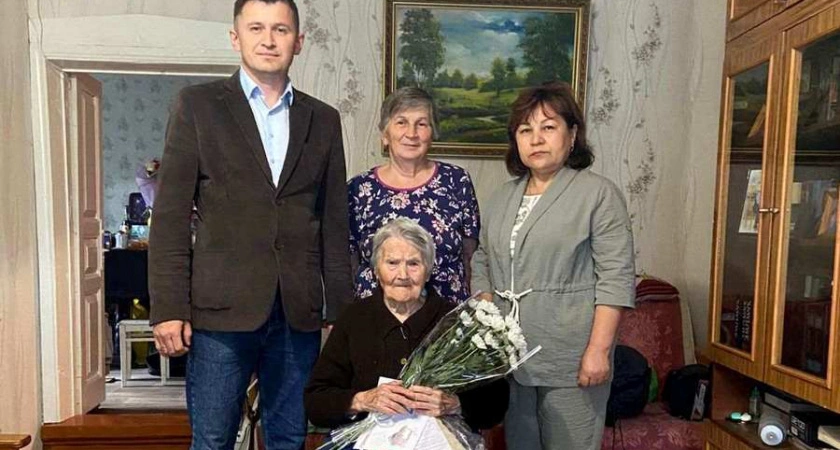 Фото к статье: Жительница Кугесь на свое столетие раскрыла секрет долголетия