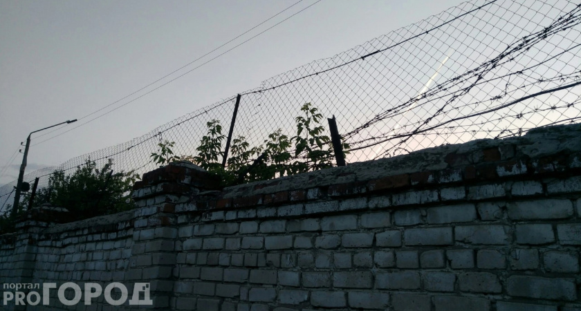 Гражданин Украины застрял во временном центре Чебоксар и объявил голодовку