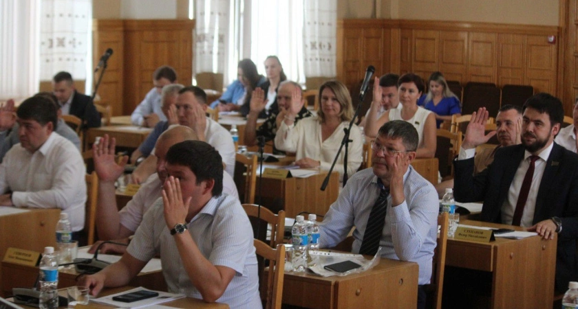 Фото к статье: Чебоксарская администрация объявила реформу собственной структуры