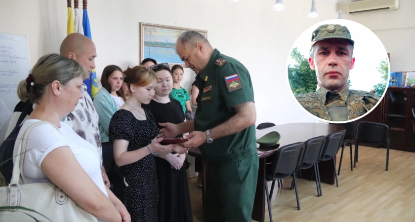 Фото к статье: Бойца спецоперации из Новочебоксарска посмертно наградили орденом Мужества